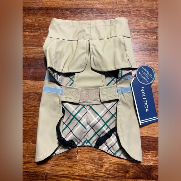 New Nautica Dog Raincoat - Picture 6 of 6